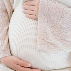 云业务显著📱🏊‍♀️加速，营收增长💟48%，目前🏐😊的年化收入🇬🇩